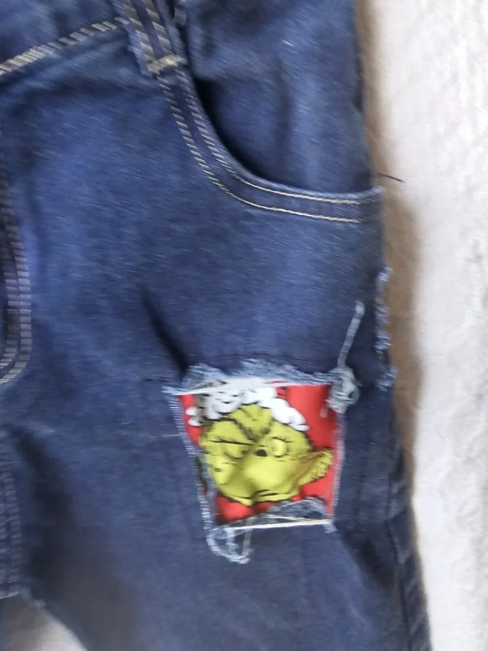 UNIQUE Grinch Christmas Kids Teen Blue Jeans SIZE 14-16 TEEN